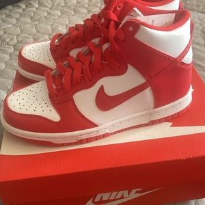 Nike Dunk High, Size 4Y, New in Box